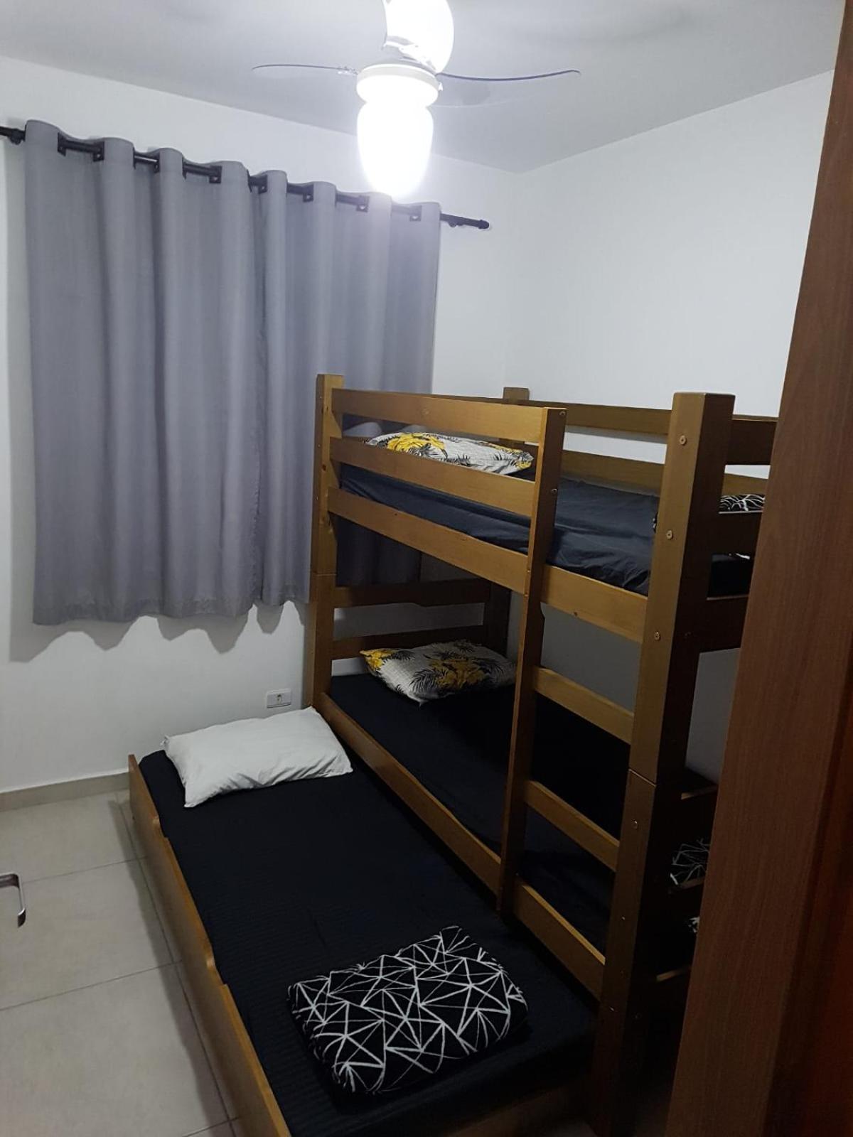 Ubatuba - Edificio Erica Apto 33 - 850 Metros Da Praia Grande Luaran gambar